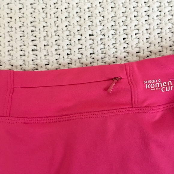 NEW BALANCE CANCER SPORT SKIRT SIZE MEDIUM, PINK WITH BACK POCKET - Picture 6 of 6